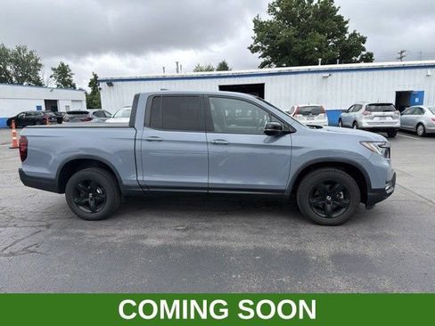 Used 2022 Honda Ridgeline Black Edition image 1