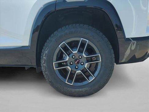 New 2026 GMC Terrain AT4 w/ Convenience Package III image 10