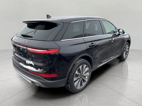 Used 2022 Lincoln Corsair Reserve image 4