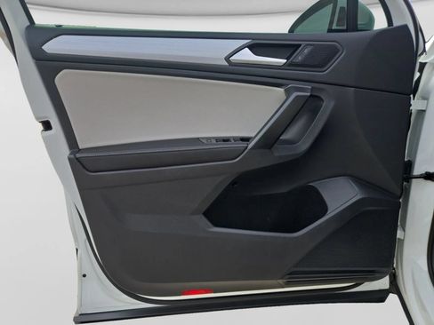 Used 2022 Volkswagen Tiguan S FWD image 13