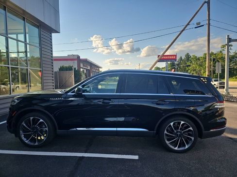 Used 2023 Lincoln Aviator Reserve w/ Equipment Group 201A RWD image 8