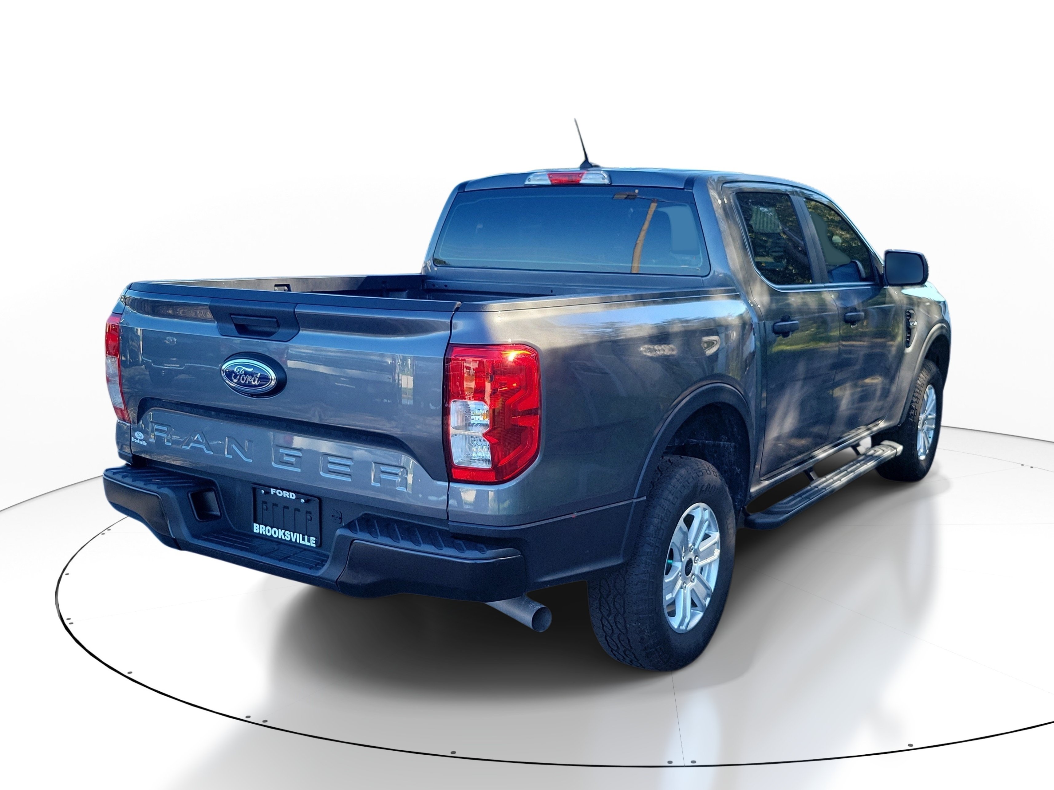 Used 2025 Ford Ranger XL RWD image 2