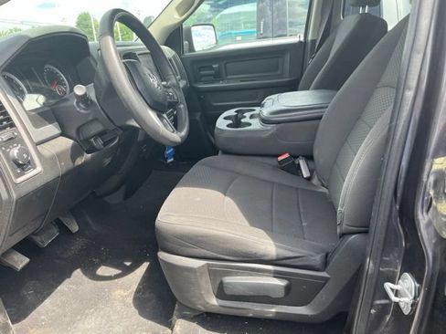 Used 2019 RAM 1500 Express w/ Wheel & Sound Group AWD/4WD image 7