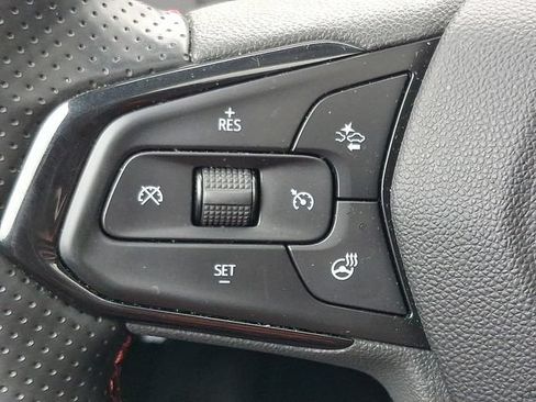 Used 2025 Chevrolet TrailBlazer RS w/ Convenience Package AWD/4WD image 21