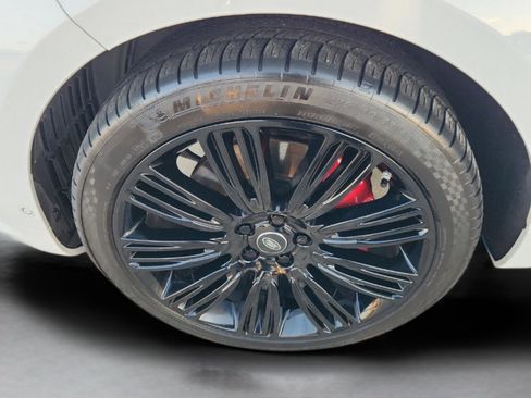 Used 2020 Land Rover Range Rover Sport HSE Dynamic image 9