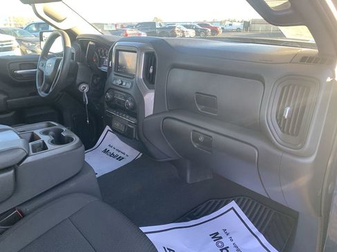 Certified 2021 Chevrolet Silverado 1500 Custom image 28