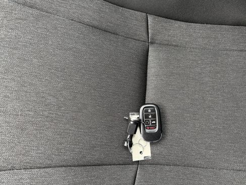 Used 2024 Honda Accord EX image 10