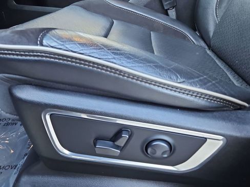 Used 2024 RAM 1500 Laramie image 26