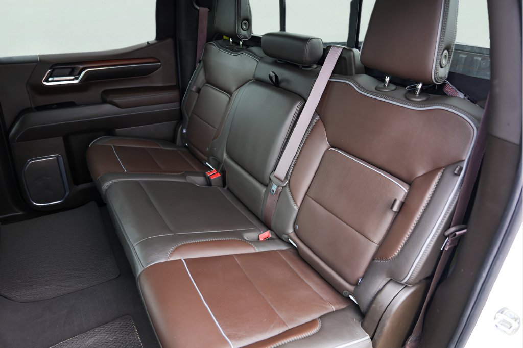 Used 2024 GMC Sierra 1500 Denali AWD/4WD image 23