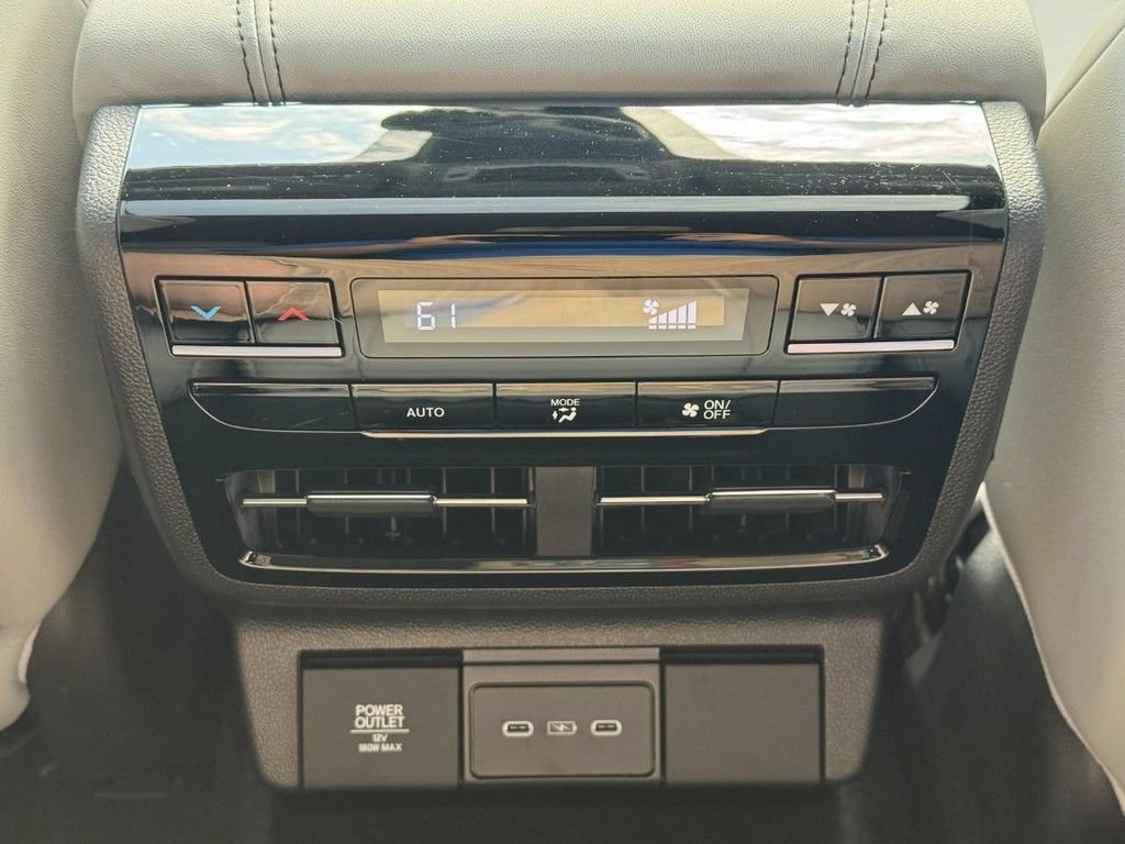 Certified 2026 Acura MDX w/ Technology Package AWD/4WD image 14