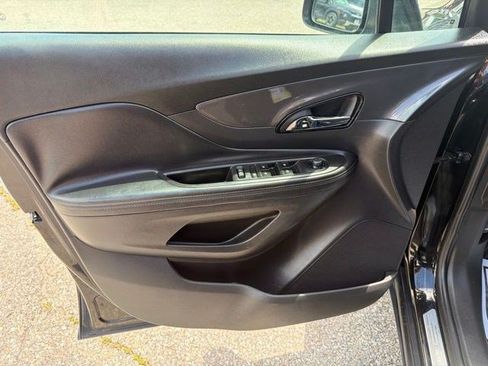 Used 2019 Buick Encore Preferred FWD image 11