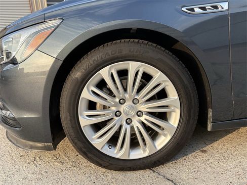Used 2019 Buick LaCrosse Essence w/ Sun and Shade Package image 9
