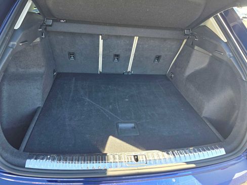 Used 2024 Audi Q3 2.0T Premium image 17