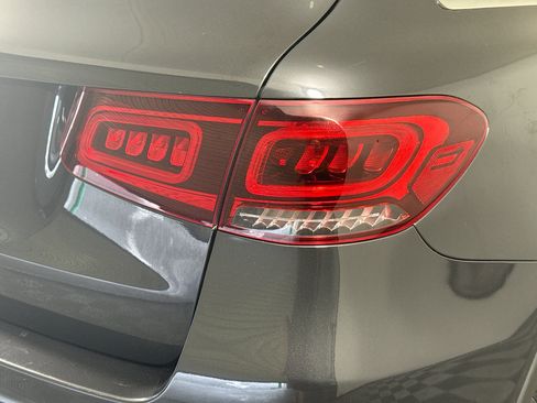 Used 2020 Mercedes-Benz GLC 300 image 34