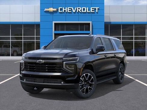 New 2026 Chevrolet Suburban RST image 6