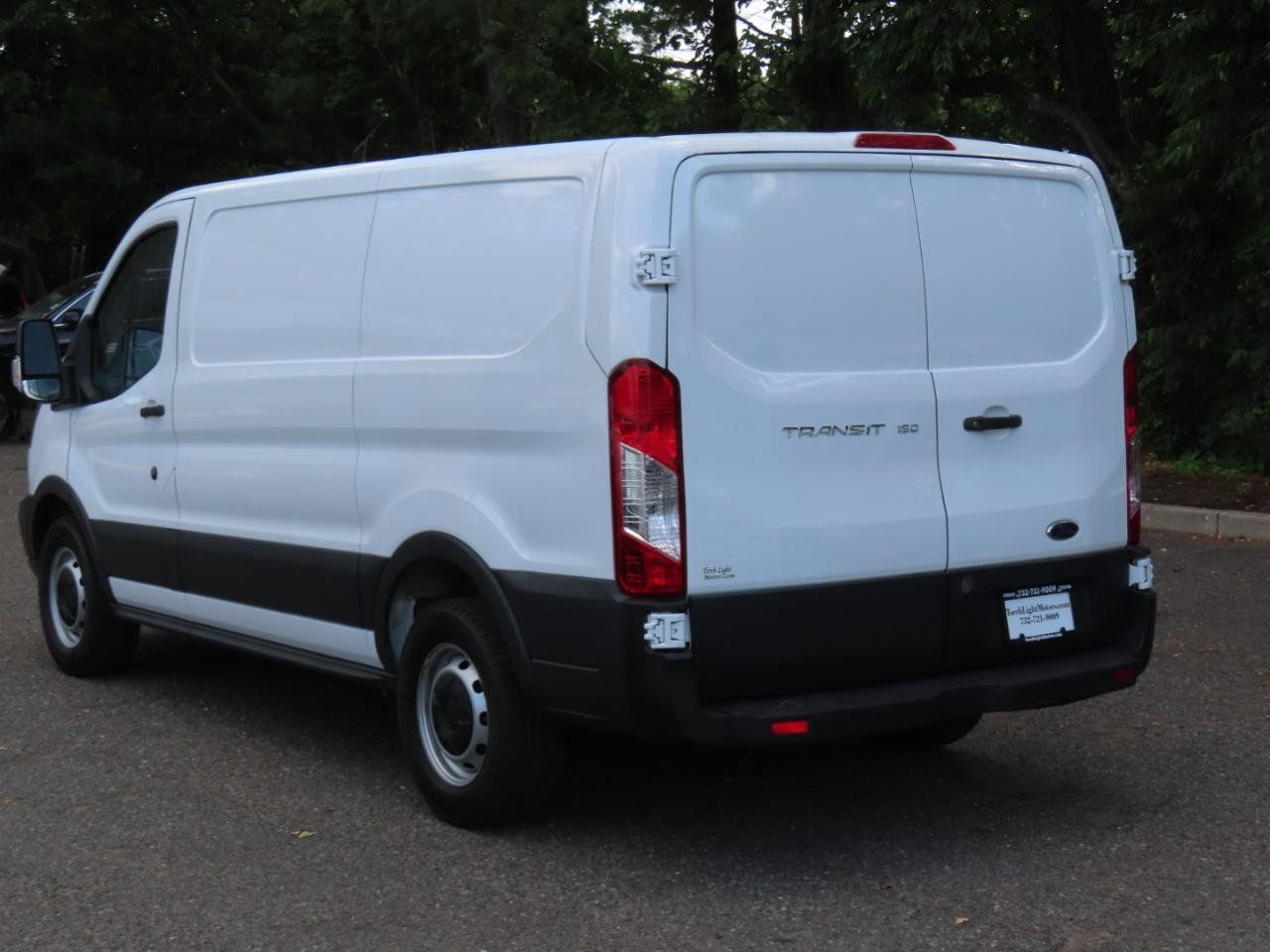 Used 2018 Ford Transit 150 130 Low Roof RWD image 4