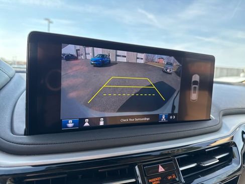 Certified 2025 Acura MDX w/ Technology Package image 21