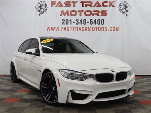 Used 2016 BMW M3 image 3
