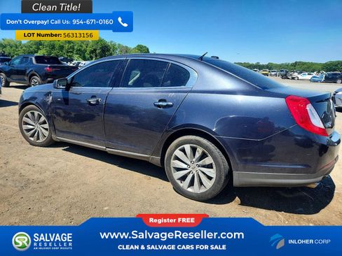 Used 2013 Lincoln MKS AWD image 3