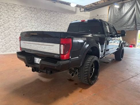 Used 2022 Ford F350 Platinum w/ Tremor Off-Road Package AWD/4WD image 7