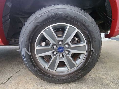 Used 2015 Ford F150 Lariat image 10