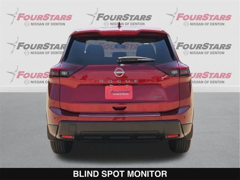 New 2026 Nissan Rogue SV image 5