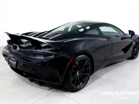 New 2027 McLaren 750S RWD image 9