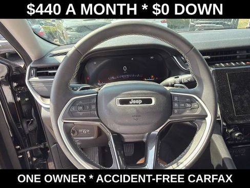 Used 2023 Jeep Grand Cherokee L Laredo AWD/4WD image 23