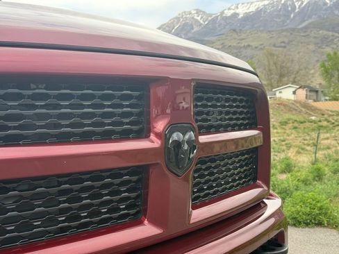 Used 2017 RAM 2500 Laramie w/ Sport Appearance Group image 17