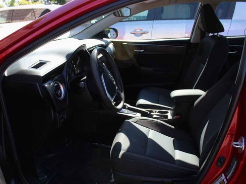 Used 2019 Toyota Corolla LE FWD image 24