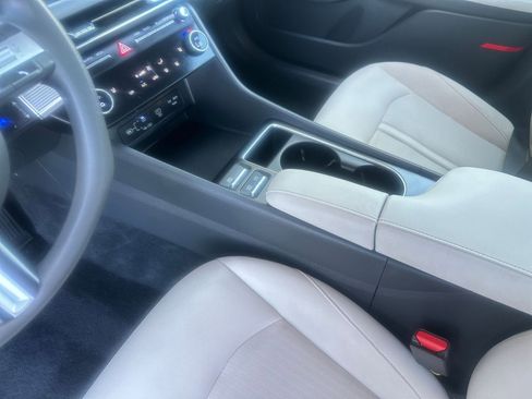 Used 2025 Hyundai Sonata SEL image 42