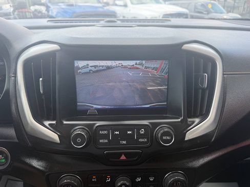 Used 2018 GMC Terrain SLT w/ Preferred Package FWD image 14