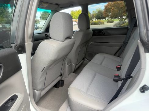 Used 2004 Subaru Forester 2.5X AWD/4WD image 12