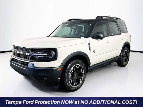Used 2025 Ford Bronco Sport Outer Banks w/ Outer Banks Tech Package+ AWD/4WD image 1