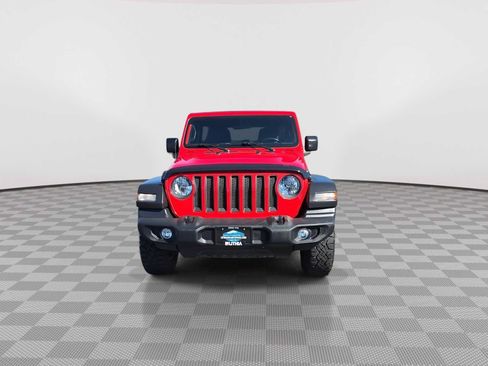 Used 2019 Jeep Wrangler Unlimited Sport S AWD/4WD image 3