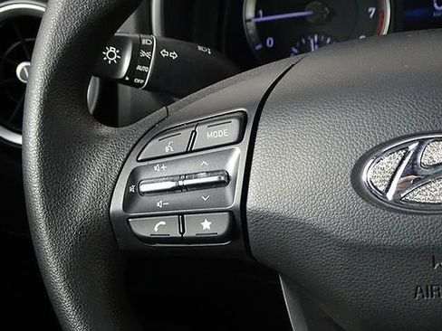 Used 2023 Hyundai Kona SEL image 23