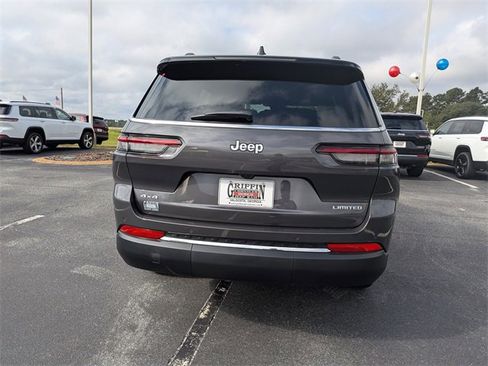 New 2025 Jeep Grand Cherokee L Limited image 4