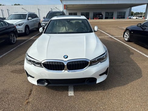 Used 2019 BMW 330i Sedan RWD image 2