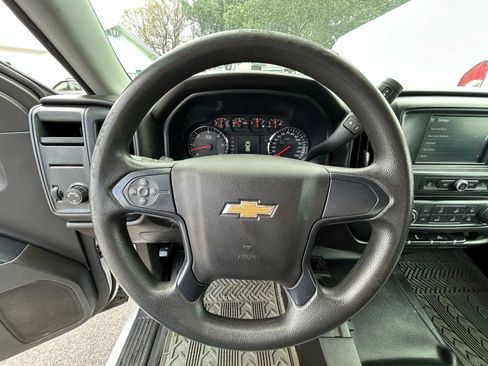 Used 2018 Chevrolet Silverado 1500 LS w/ Trailering Package AWD/4WD image 14