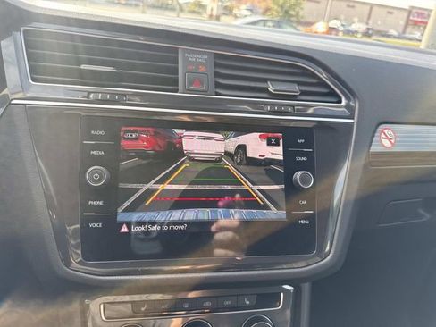 Used 2024 Volkswagen Tiguan Wolfsburg Edition image 29