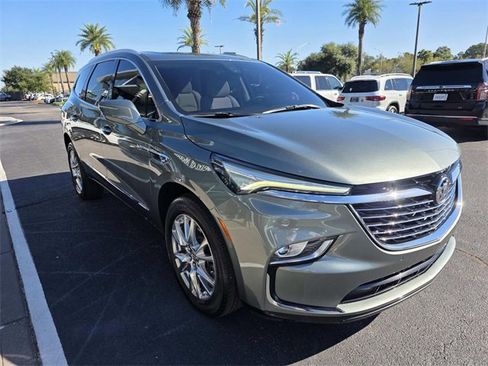 Used 2023 Buick Enclave Premium w/ Experience Buick Package image 4