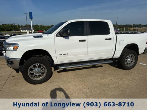 Used 2023 RAM 1500 Lone Star AWD/4WD image 1