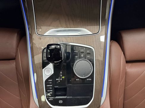 Used 2023 BMW X5 xDrive40i w/ Premium Package AWD/4WD image 24