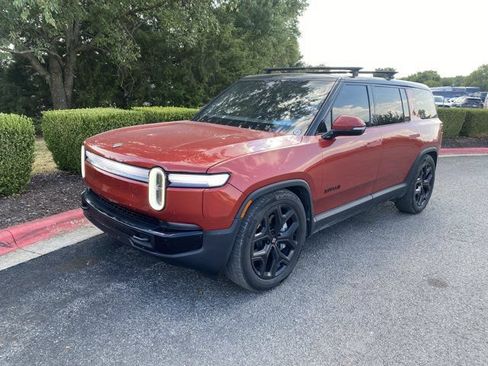 Used 2026 Rivian R1S Adventure Dual AWD/4WD image 13