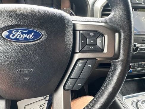Used 2019 Ford Expedition XLT w/ Equipment Group 202A RWD image 26