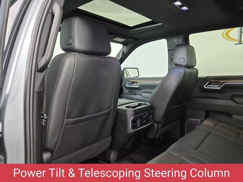 Used 2025 Chevrolet Silverado 1500 High Country AWD/4WD image 35