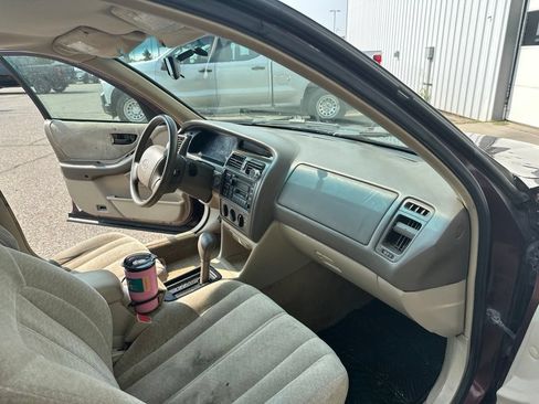 Used 1999 Toyota Avalon XL w/ PWR Seat Pkg FWD image 28