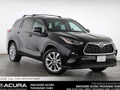 Used 2023 Toyota Highlander Limited