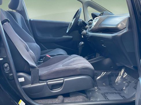 Used 2010 Honda Fit Sport image 21