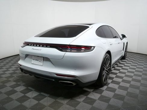Certified 2022 Porsche Panamera 4 image 30